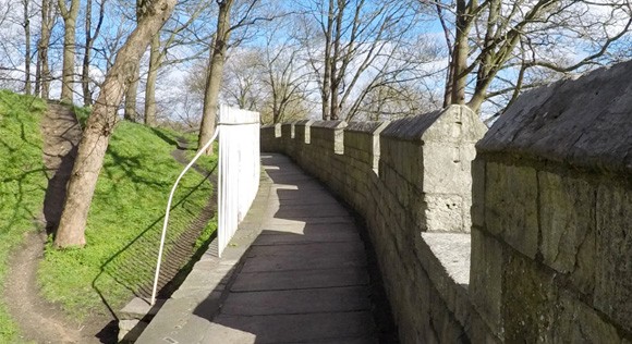 Top of Baile Hill path