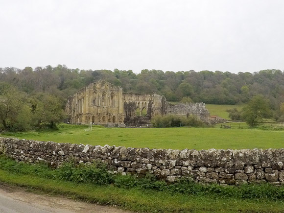 Helmsley to Rievaulx Abbey walk 15